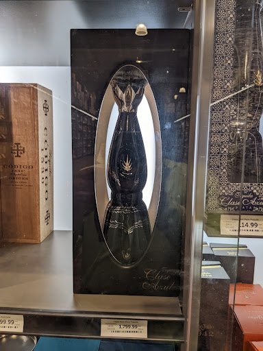 Wine Store «Total Wine & More», reviews and photos, 13711 S Tamiami Trail, Fort Myers, FL 33912, USA