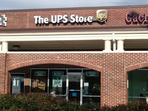 Shipping and Mailing Service «The UPS Store», reviews and photos, 388 Bullsboro Dr, Newnan, GA 30263, USA