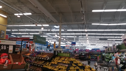 Department Store «Walmart Supercenter», reviews and photos, 915 N Chancery St, McMinnville, TN 37110, USA