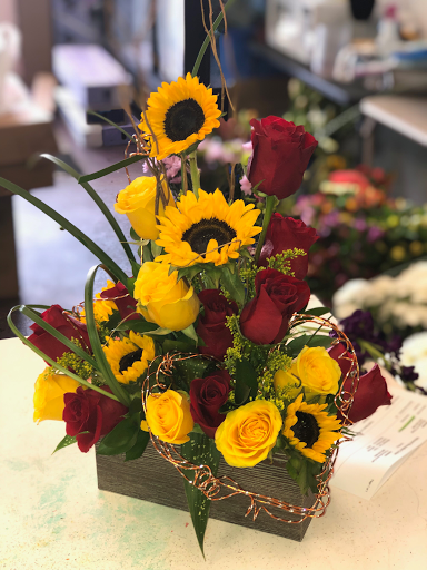 Florist «Bouquets N Things», reviews and photos, 3719 Nicholas St, Easton, PA 18045, USA