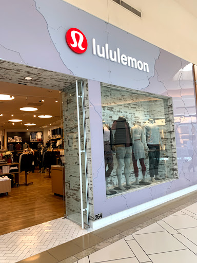 Sportswear Store «lululemon», reviews and photos, 2223 N Westshore Blvd #264, Tampa, FL 33607, USA
