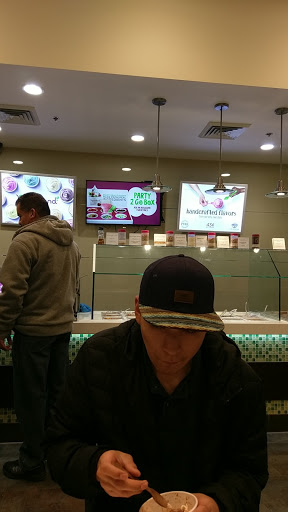 Frozen Yogurt Shop «Yogurtland», reviews and photos, 7211 Plaza Center Dr #140, West Jordan, UT 84084, USA