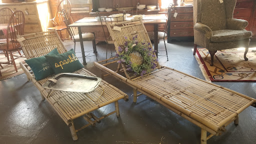 Consignment Shop «Consignment Gallery at 56», reviews and photos, 56 Sterling St, Clinton, MA 01510, USA