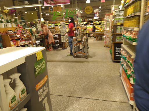 Grocery Store «Whole Foods Market», reviews and photos, 4100 University Ave, West Des Moines, IA 50266, USA
