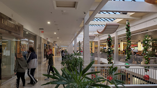 Shopping Mall «St. Clair Square», reviews and photos, 134 St Clair Square, Fairview Heights, IL 62208, USA