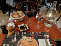 Vin du Restaurant français Le Mesturet à Paris - n°1