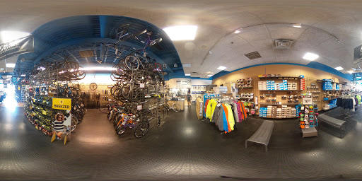 Bicycle Store «Performance Bicycle», reviews and photos, 2720 N Halsted St, Chicago, IL 60614, USA