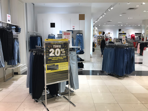 Clothing Store «Forever 21», reviews and photos, 400 Baldwin Ave, Arcadia, CA 91007, USA