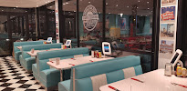 Atmosphère du Restaurant américain Holly's Diner à Vierzon - n°16