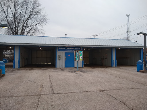 12th St. Car Wash en Lawrenceville