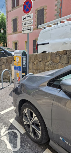 Borne de recharge de véhicules électriques Prise de Nice Charging Station Roquebillière