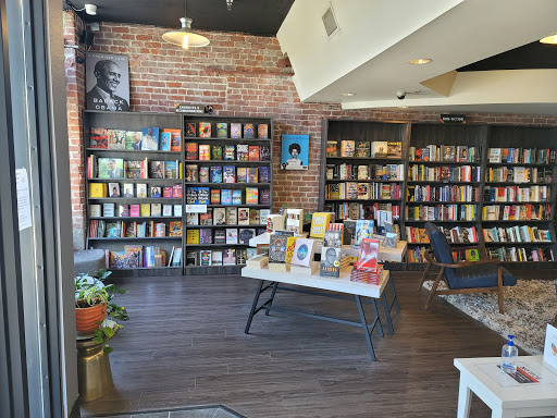Book Store «Underground Books», reviews and photos, 2814 35th St, Sacramento, CA 95817, USA