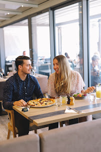 Photos du propriétaire du Restaurant Brasserie Le Saint-Trop à Carry-le-Rouet - n°1