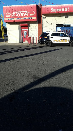 Grocery Store «Extra Supermarket», reviews and photos, 719 Irvington Ave, Maplewood, NJ 07040, USA
