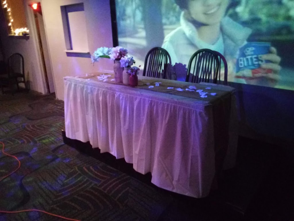 Zim's Bar & Grill 49783