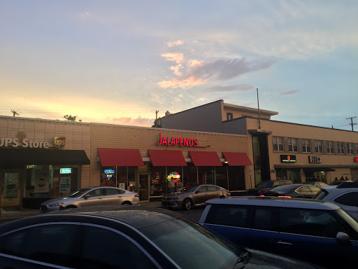 Shopping Mall «Brookside shopping area», reviews and photos, W Meyer Blvd, Kansas City, MO 64113, USA