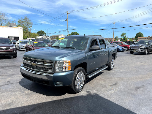 Used Car Dealer «Frontline Auto Sales Inc», reviews and photos, 869 NY-109, West Babylon, NY 11704, USA