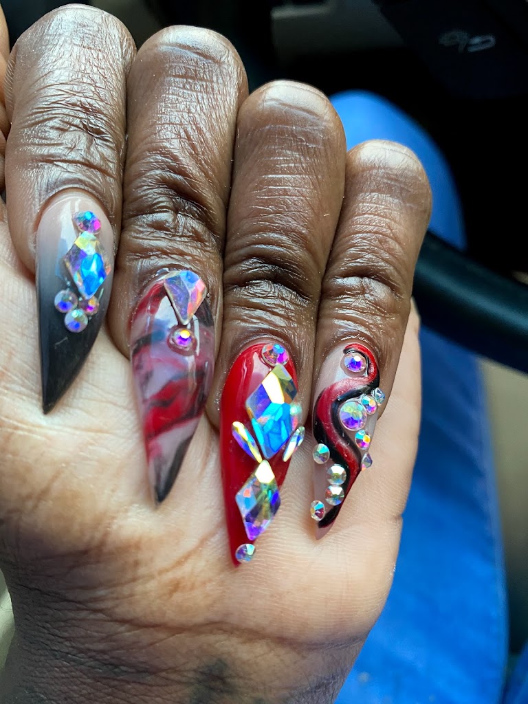 Eye-Catching Hair And Nail Salon LLC 70126