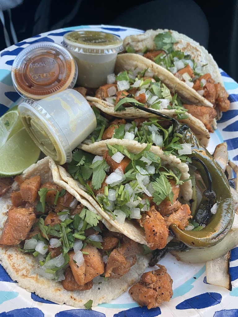 Cocos Tacos 95821
