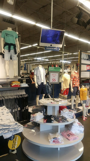 Clothing Store «Old Navy», reviews and photos, 116 Pavilion Pkwy, Fayetteville, GA 30214, USA