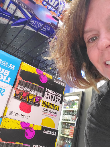 Liquor Store «Giggle Juice Liquor Station», reviews and photos, 600 W Main St, Anamosa, IA 52205, USA