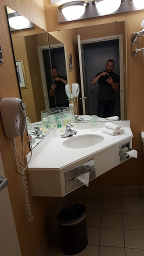 Hotel «Hilton Garden Inn Cleveland East», reviews and photos, 700 Beta Dr, Mayfield, OH 44143, USA