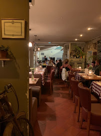 Atmosphère du Restaurant Chez Vincent et Nicolas à Cannes - n°12