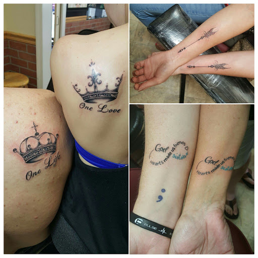 Tattoo Shop «The Lizard Lounge Tattoo Kissimmee», reviews and photos, 4519 S Orange Blossom Trail, Kissimmee, FL 34746, USA