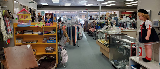Donations Center «Seattle Childrens Kent Bargain Boutique», reviews and photos