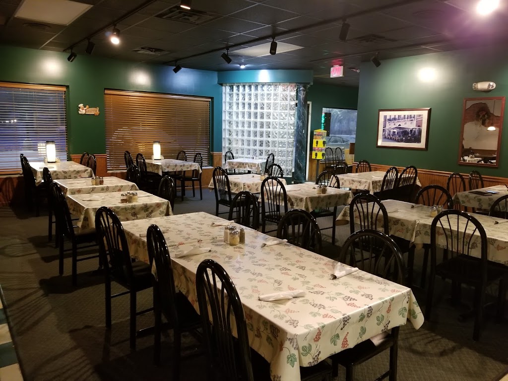 Charlie's Homemade Pizza & Italian Cuisine 43560