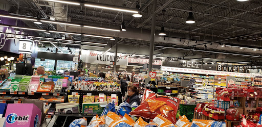 Grocery Store «Rouses Market», reviews and photos, 1345 E Pass Rd, Gulfport, MS 39507, USA