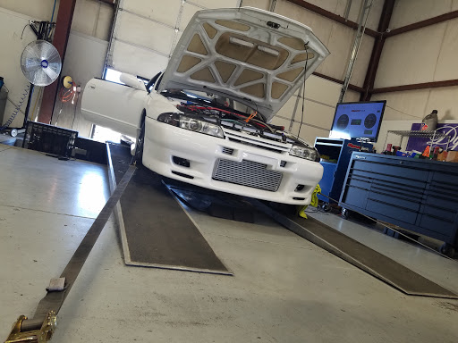 Auto Repair Shop «Dynosty», reviews and photos, 13100 Middletown Ind Blvd, Louisville, KY 40223, USA