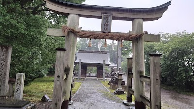 村山神社