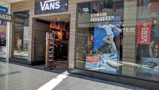 Shoe Store «Vans», reviews and photos, 2601 Preston Rd, Frisco, TX 75034, USA