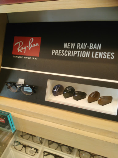 Eye Care Center «LensCrafters», reviews and photos, 9337 Monte Vista Ave, Montclair, CA 91763, USA