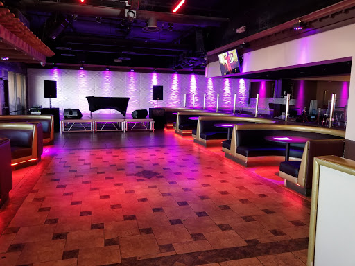 Switch Lounge & Nightclub