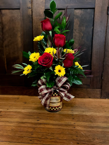 Gift Shop «Pathelen Flower & Gift Shop, Inc», reviews and photos, 1038 Main St, Shelbyville, KY 40065, USA