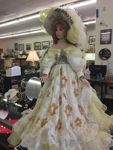 Consignment Shop «Treasure Trove», reviews and photos, 11912 NE Fourth Plain Blvd, Vancouver, WA 98662, USA