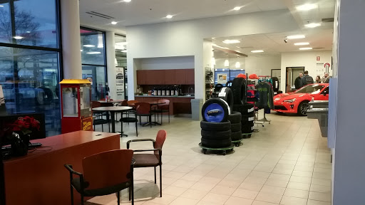 Toyota Dealer «Dick Hannah Toyota», reviews and photos, 2632 Coweeman Park Dr, Kelso, WA 98626, USA
