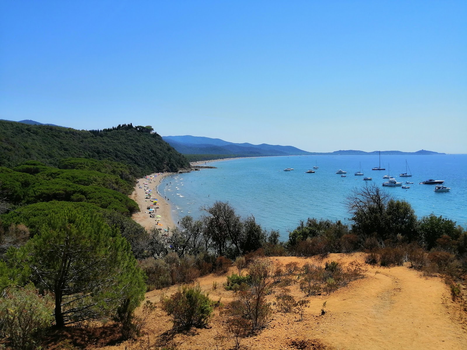 Cala Civette'in fotoğrafı vahşi alan