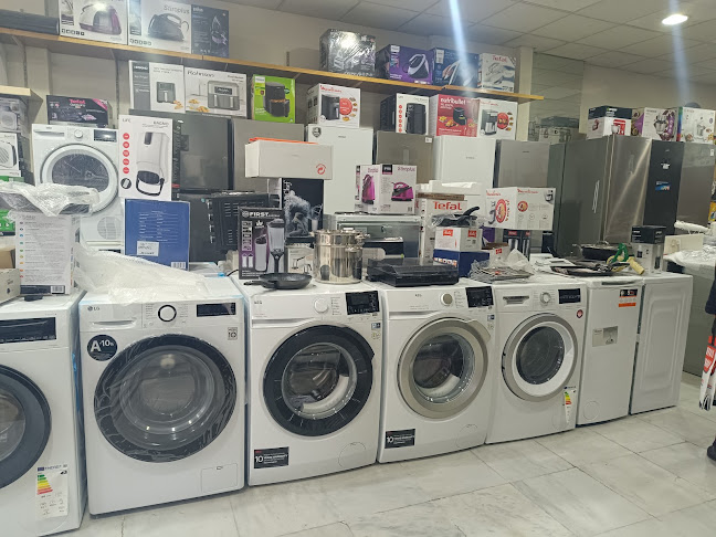 Opinii despre ΚΑΡΜΙΡΗΣ, Σ., & ΥΙΟΙ Ο.Ε. în Θεσσαλονίκη - Κατάστημα ηλεκτρονικών ειδών