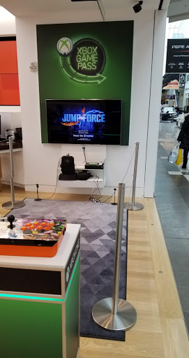 Electronics Store «Microsoft Store - The Westchester», reviews and photos, 125 Westchester Ave, White Plains, NY 10601, USA