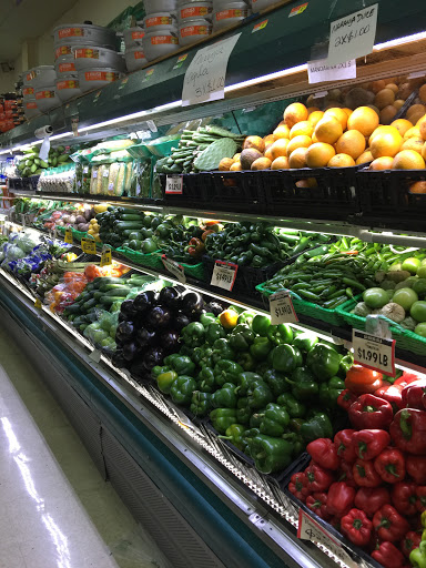 Supermarket «La Isla Supermarket», reviews and photos, 9722 US-192, Clermont, FL 34714, USA