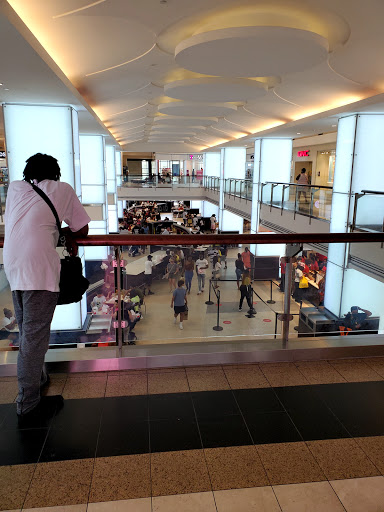 Shopping Mall «Lenox Square», reviews and photos, 3393 Peachtree Rd NE, Atlanta, GA 30326, USA