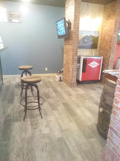 Auto Body Shop «Unique Auto Body Midvale», reviews and photos, 798 W Center St, Midvale, UT 84047, USA