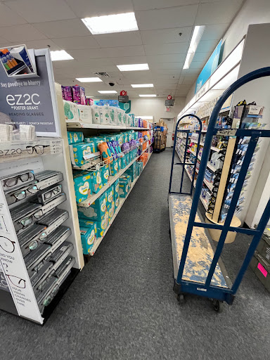 Drug Store «CVS», reviews and photos, 8 Eden Ave, Edison, NJ 08818, USA