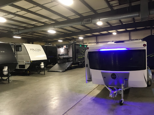 Motorcycle Dealer «Station Park Honda Powersports & RV center», reviews and photos, 830 S 9th St, Louisville, KY 40203, USA