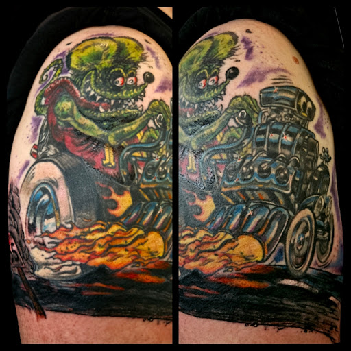 Explore knuckle tattoo ideas for men, creative tattoo ideas in Toledo, available at Cross Over Tattoo Studio