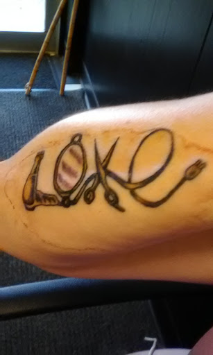 Tattoo Shop «La Vida Ink», reviews and photos, 4602 N Franklin Rd, Indianapolis, IN 46226, USA