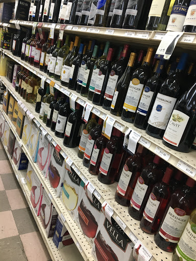 Grocery Store «Milford Market», reviews and photos, 26 Bridge St, Milford, NJ 08848, USA